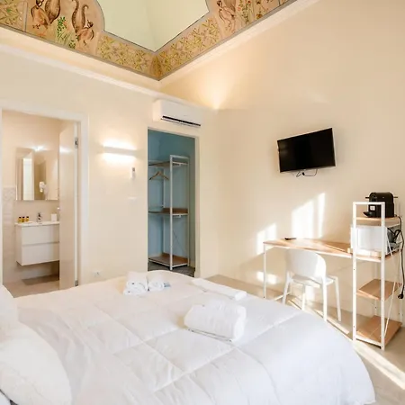 Hub 6 Aparthotel